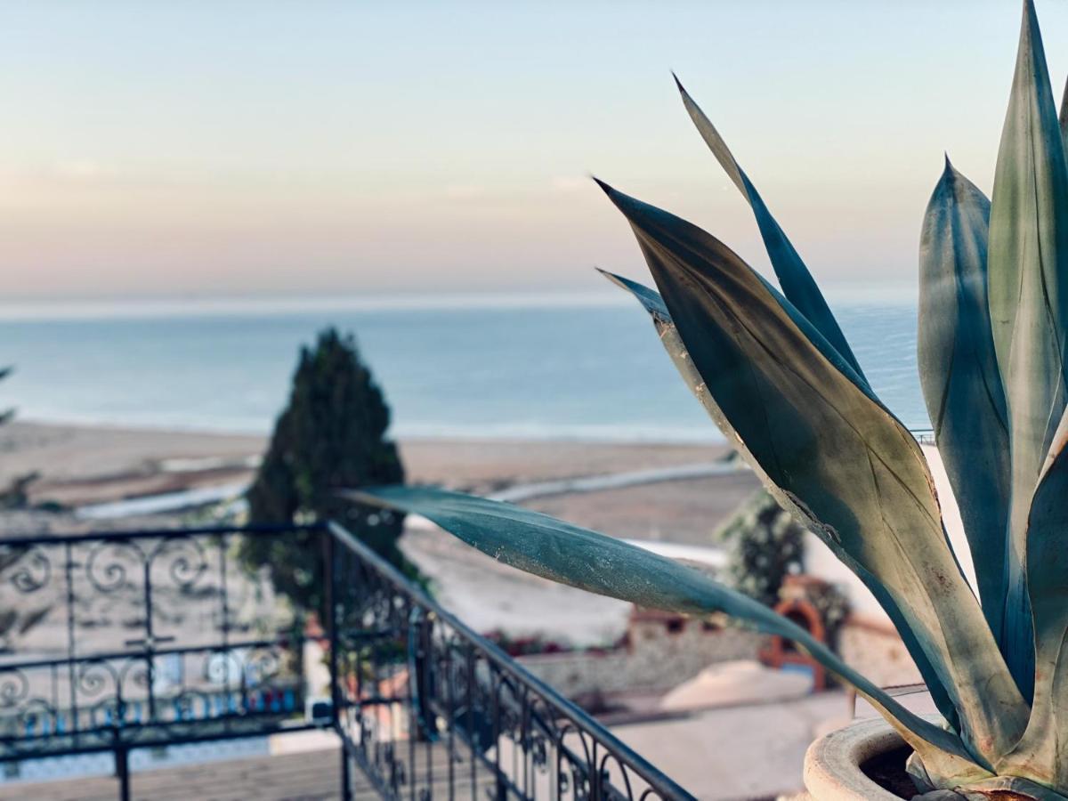 Atlas Wonders Coworking Surf Camp Taghazout Exterior foto